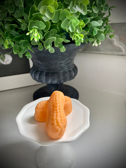 Peanut Candy Wax Melts / Orange Marshmallow Wax Melts / Peanut embeds