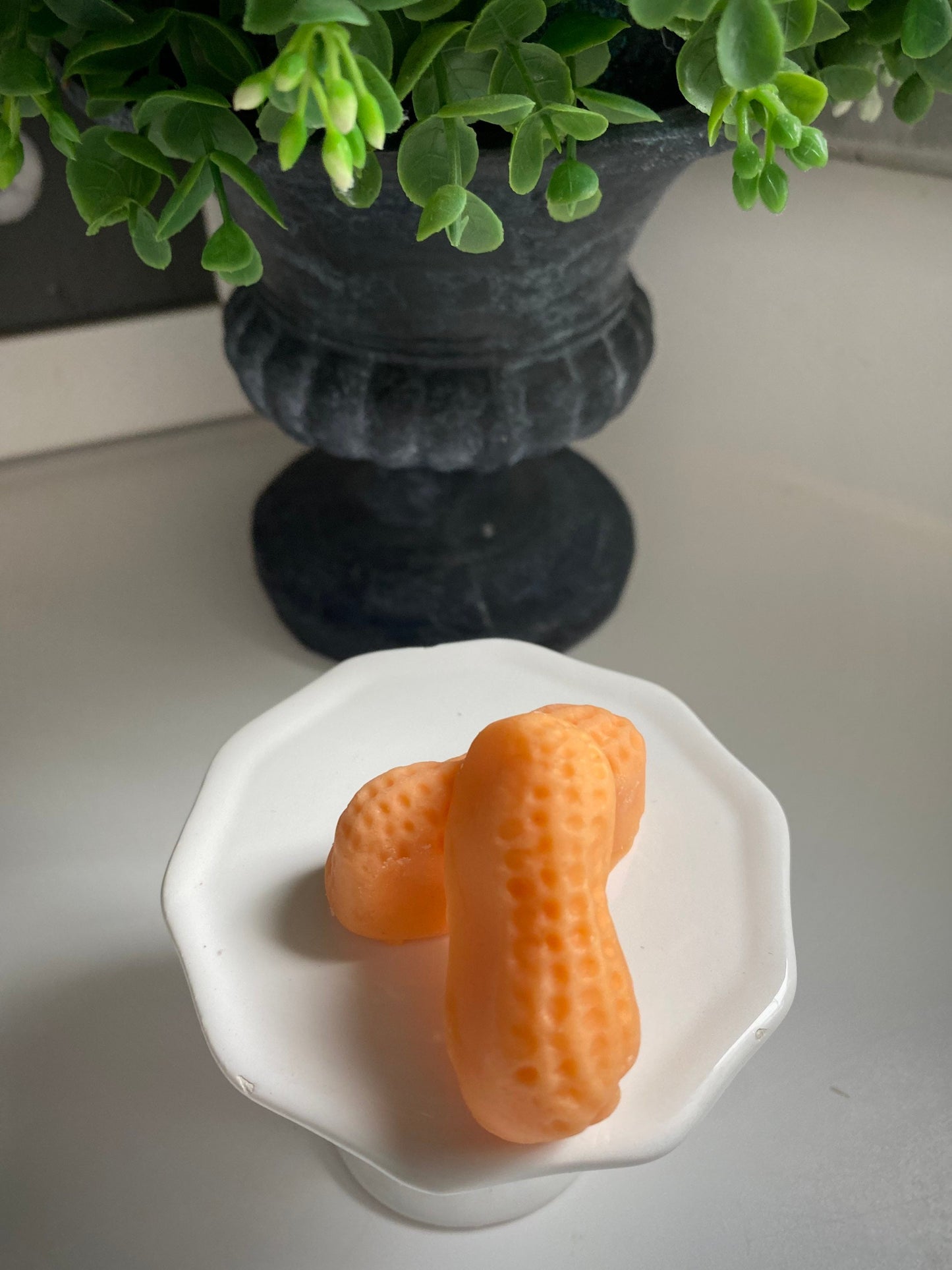 Peanut Candy Wax Melts / Orange Marshmallow Wax Melts / Peanut embeds